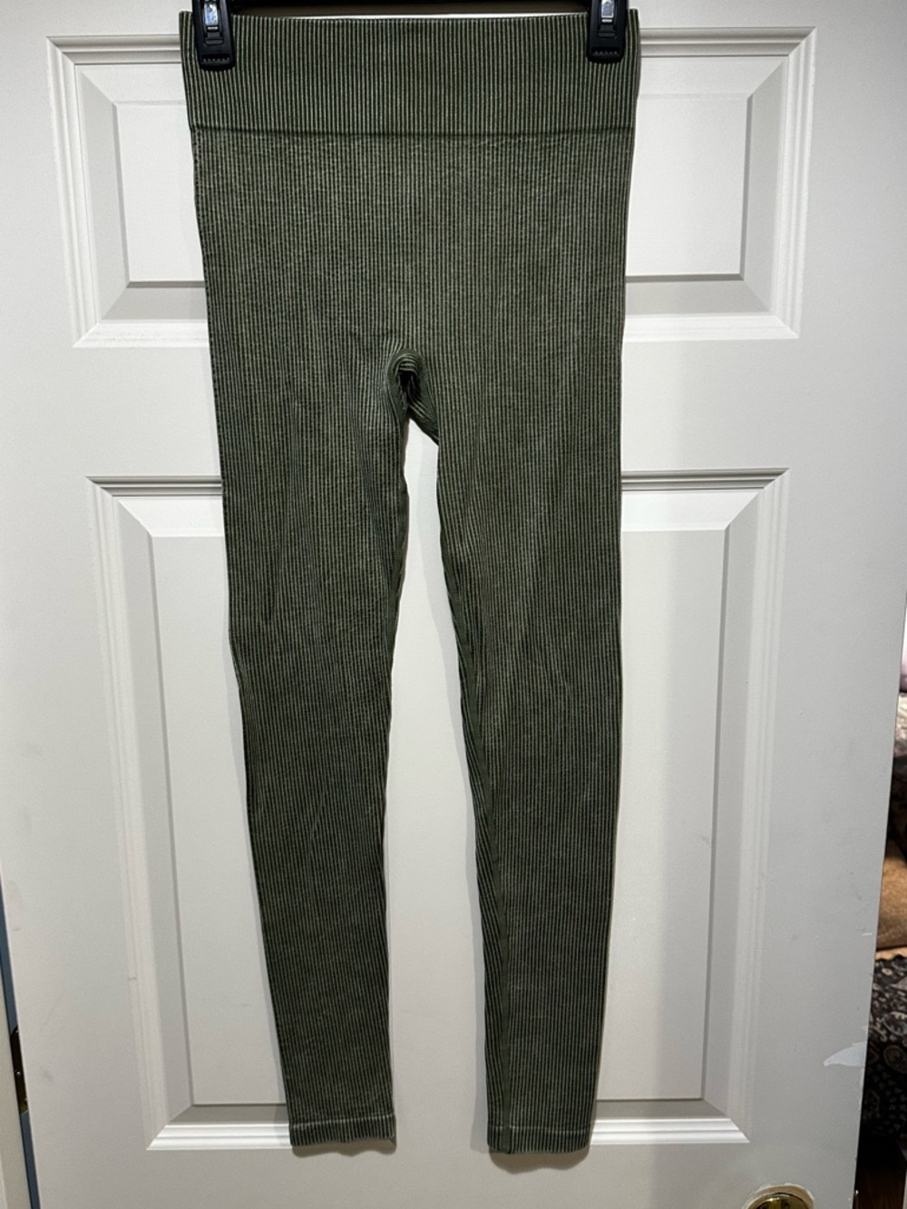 Green Ribbed Leggings